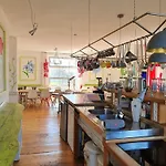 Kunstgut Patapaya Feriehus